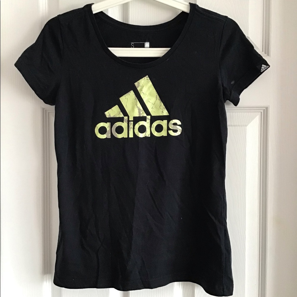 Adidas tshirt lightly worn